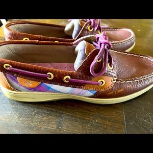 Sperry boat shoes! Excellent condition.